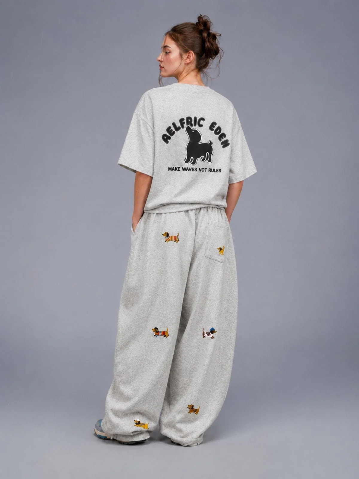 Aelfric Eden Dachshund Graphic Tee - Image 4