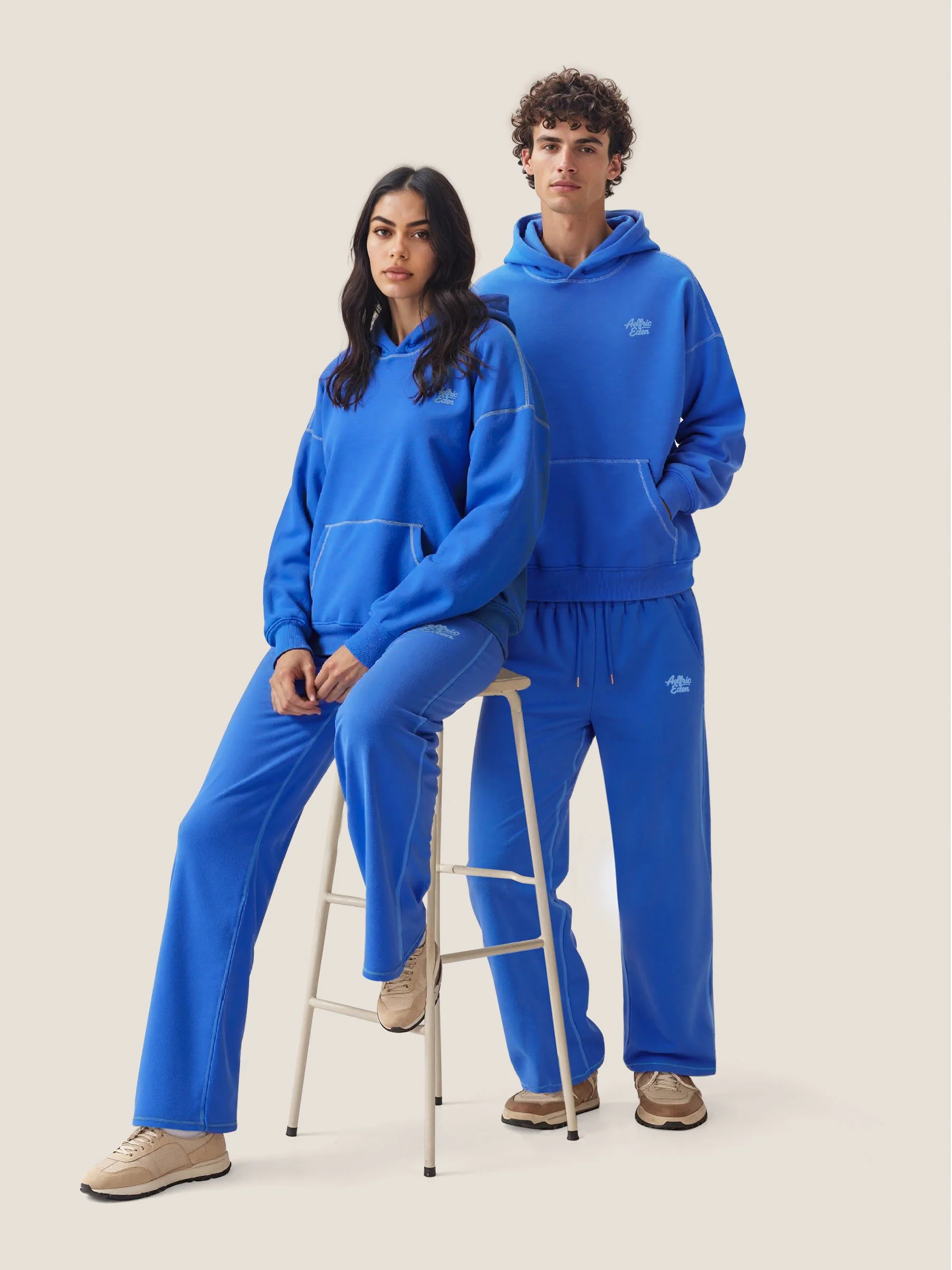 Soufflé Classic Hoodie - Image 5