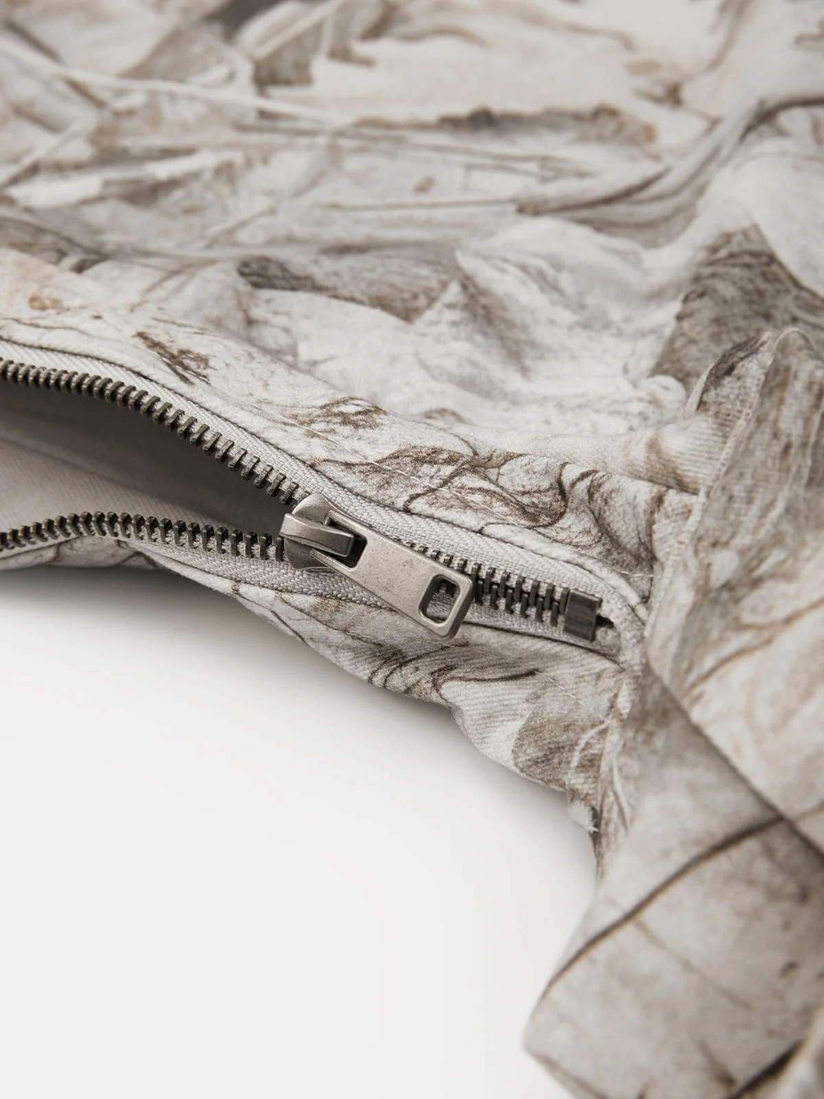 Knotted Strap Shoulder Bag - Image 6